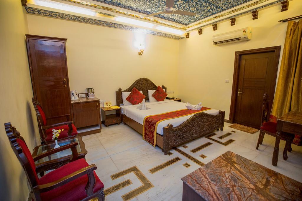 Hotel Nahargarh Haveli-Near Train Station Metro Divisione di Divisione di Jaipur Esterno foto