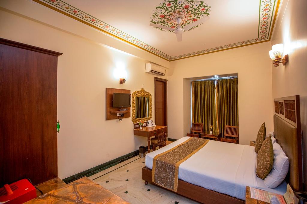 Hotel Nahargarh Haveli-Near Train Station Metro Divisione di Divisione di Jaipur Esterno foto