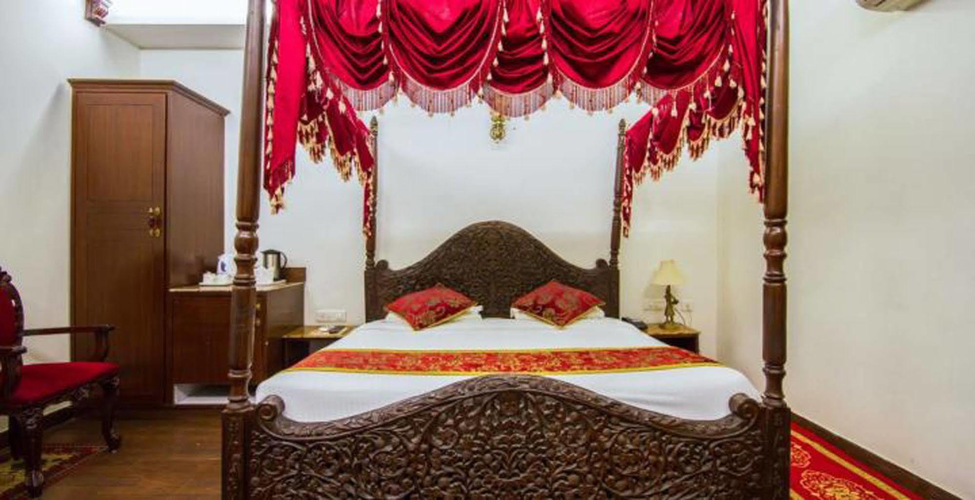 Hotel Nahargarh Haveli-Near Train Station Metro Divisione di Divisione di Jaipur Esterno foto