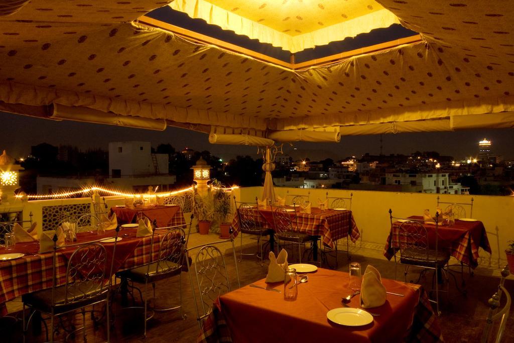 Hotel Nahargarh Haveli-Near Train Station Metro Divisione di Divisione di Jaipur Esterno foto